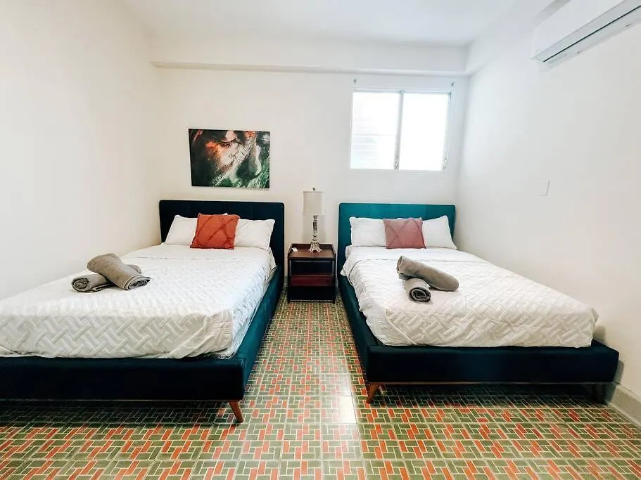 Picaflor 6 Charming Cozy Apt W/Balcony @ Miramar Daire San Juan
